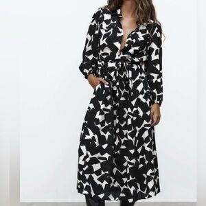 Black and White Patterned Women's Dress